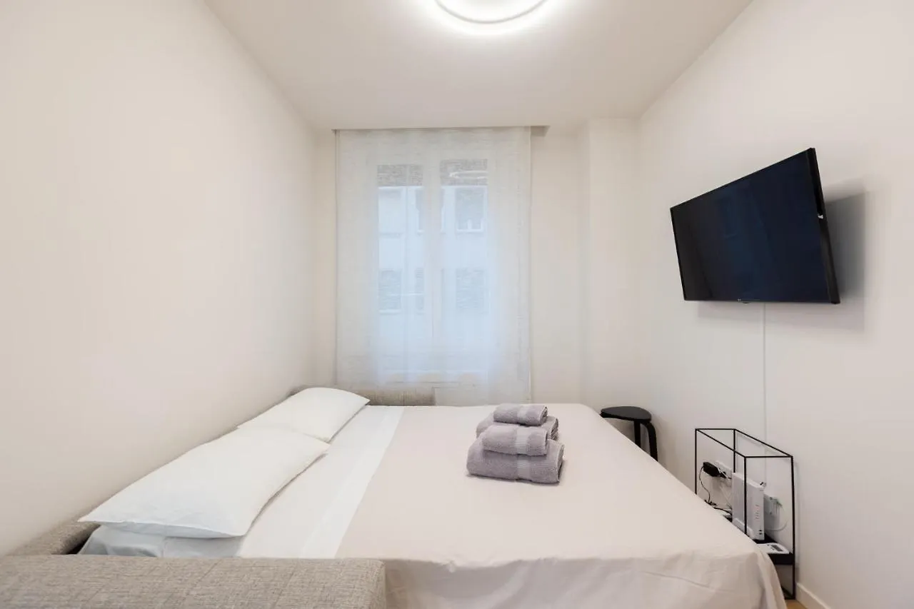 Just Urban Stays - Beautiful Apartment In The City Center Bologna