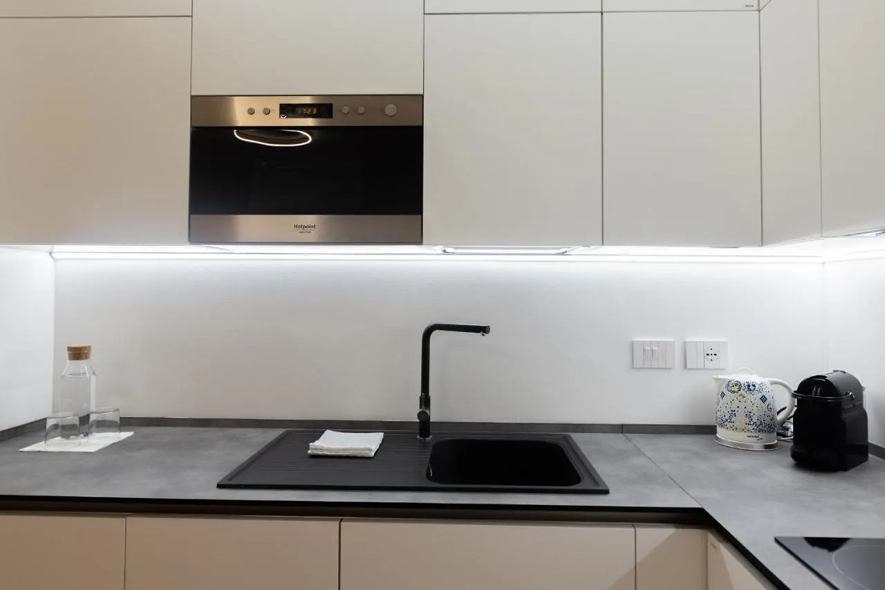 Just Urban Stays - Beautiful Apartment In The City Center