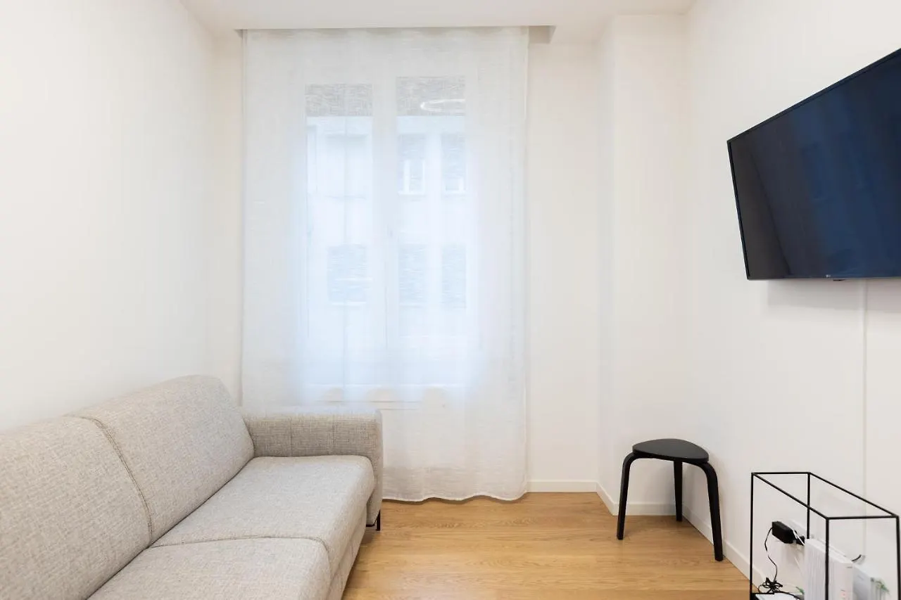 Just Urban Stays - Beautiful Apartment In The City Center  Bologna