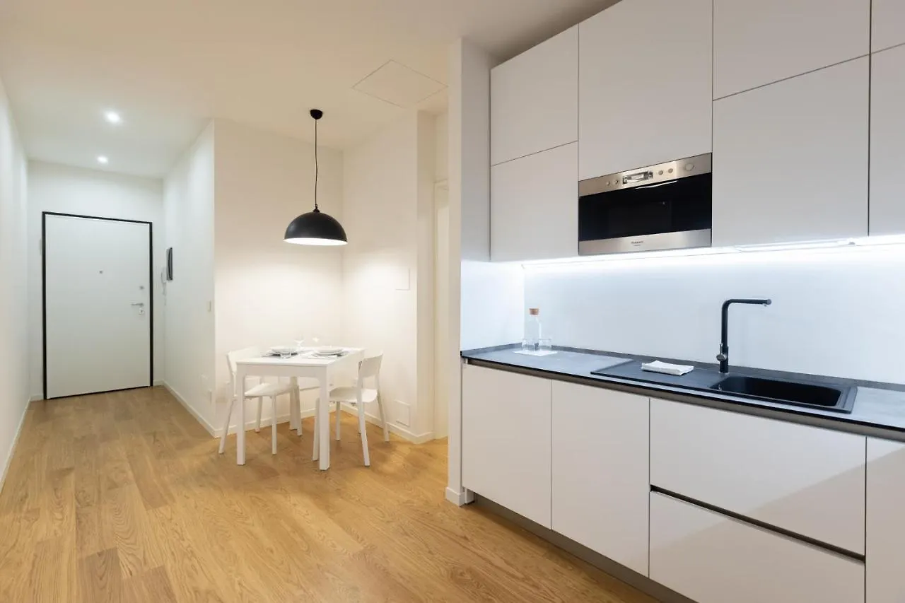 Just Urban Stays - Beautiful Apartment In The City Center